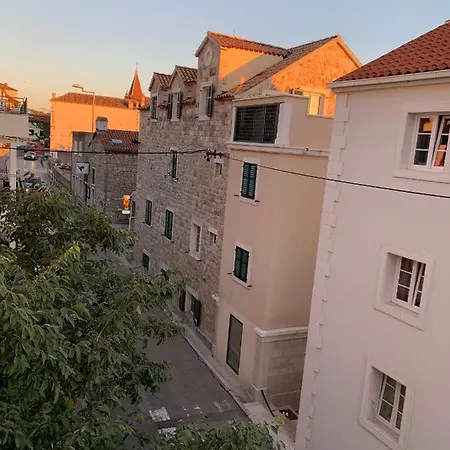 Onavi Apartment *