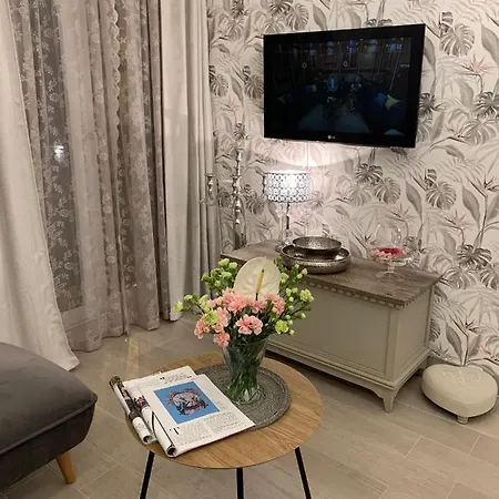 Onavi * מאקרסקה