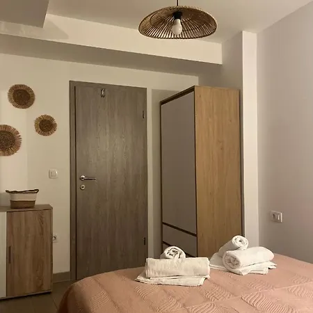 Onavi Apartment *