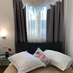 Onavi شقة *