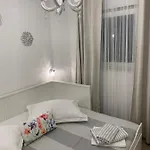 Onavi شقة
