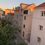 Onavi شقة *