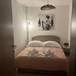 Onavi شقة *